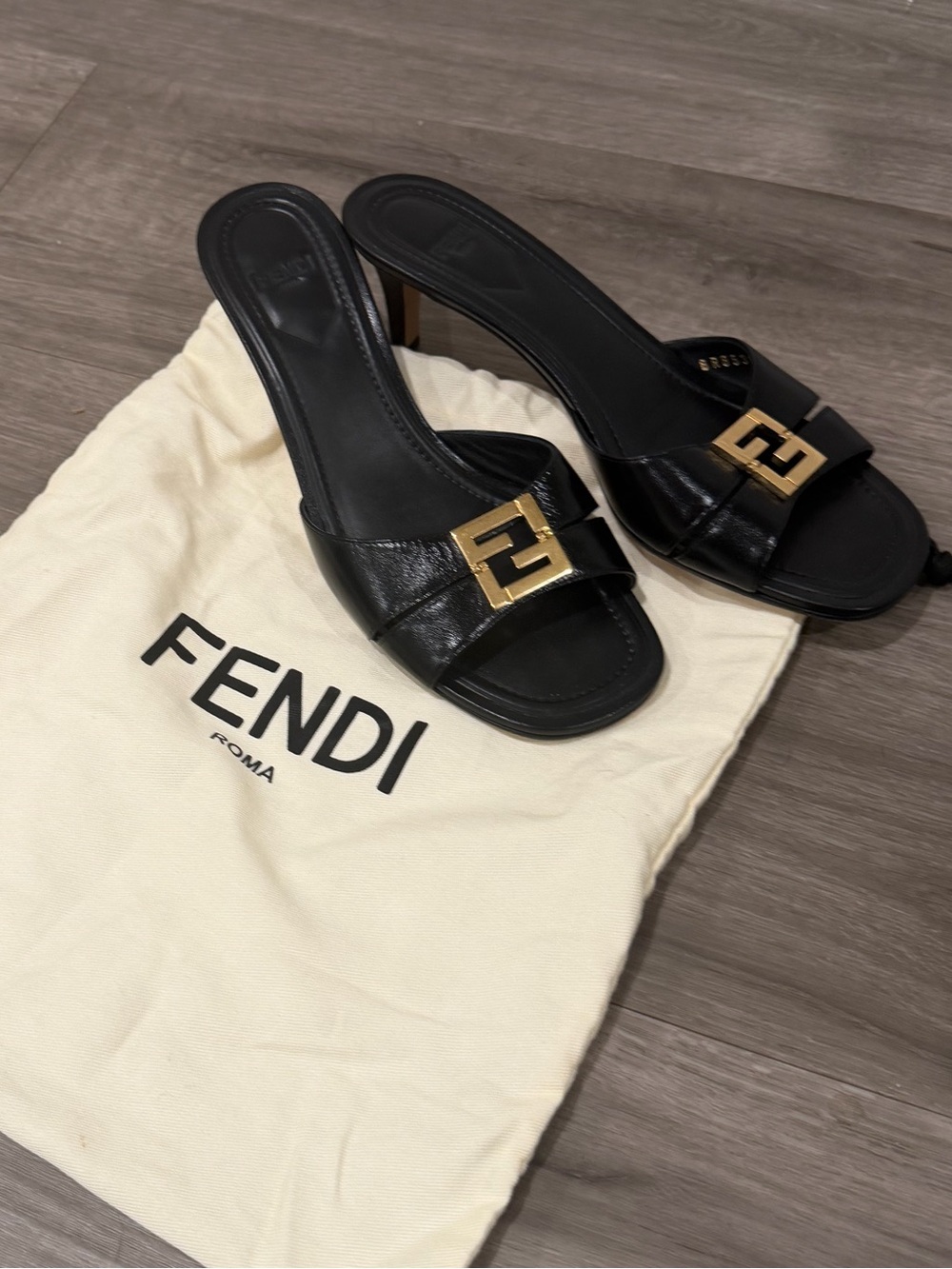 Fendi Fold Leather Kitten-Heel Sandals - Picture 8 of 8